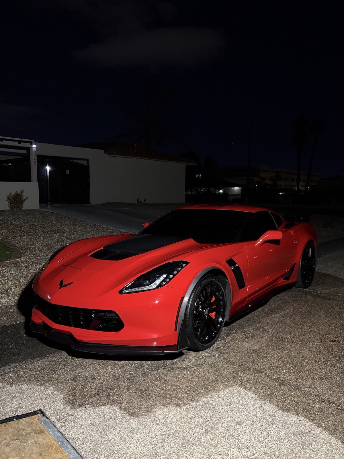 Red Corvette with deep gloss finish by ALRO Details